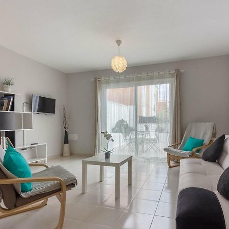 Beautiful 2-Bed Townhouse Near La Tejita Beach/El Medano! Exterior photo